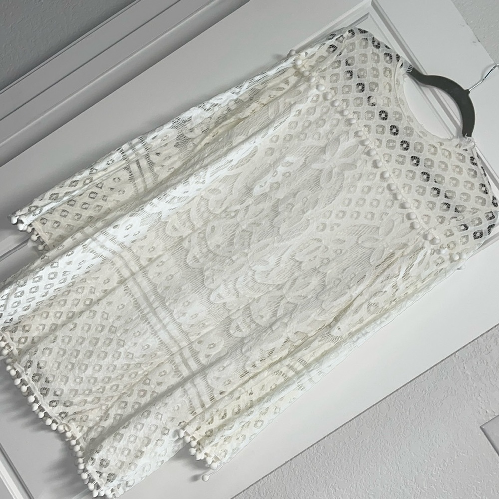 White lace dress